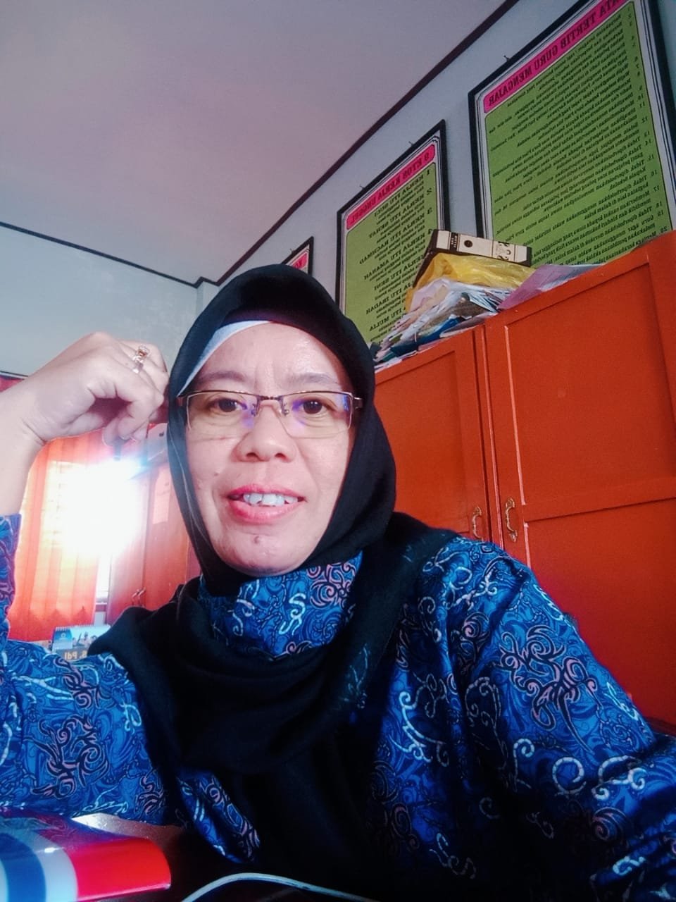 Yeni Nurul Hayati, S.E., Gr. 