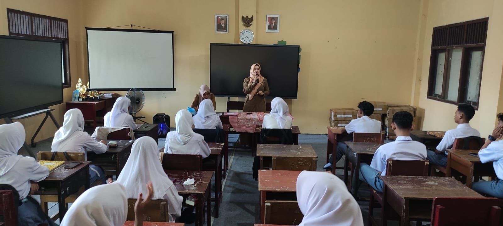 Pembukaan Kegiatan Uji Kompetensi Keahlian (UKK) Kelas XII Tahun 2026 SMKS PGRI Sampit